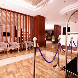 suite-blue.hotelsdammam.com/